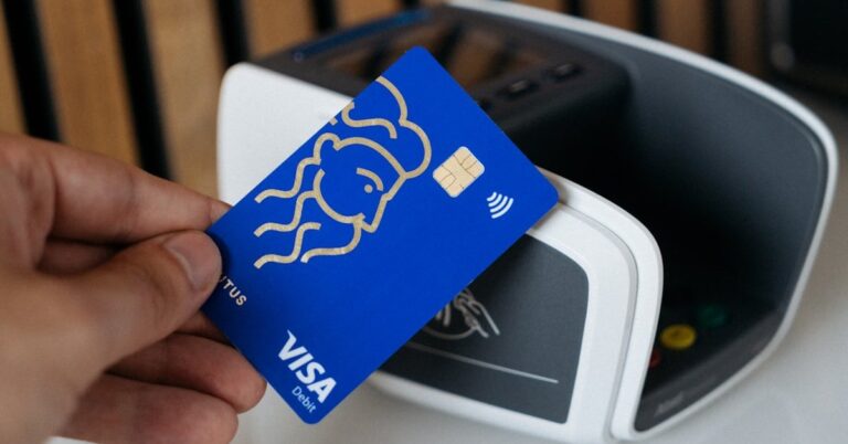 Visa, Mastercard, Ripple Back x402 as Agent Payments Average $0.32